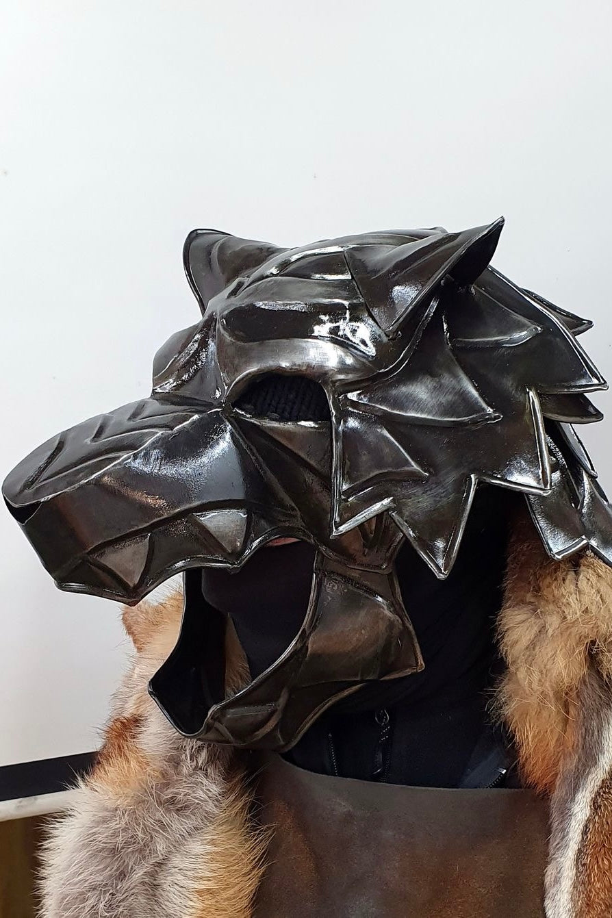 SCULPTED WOLF HELMET